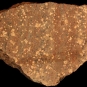 Image couleur de roche brune tachetée de noir et de jaune